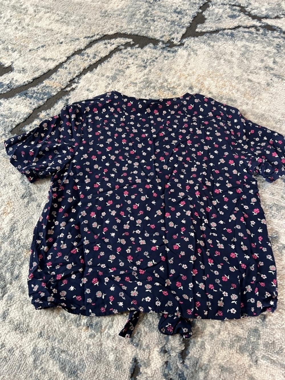 Architect Petite Medium Navy Floral Tie-Waist Shirt - Picture 5 of 5